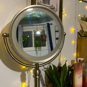 LED Makeup Mirror